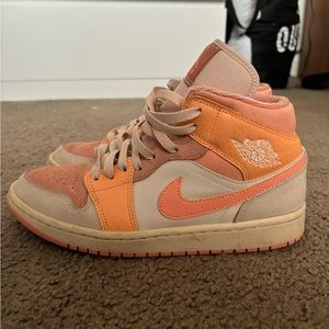 Nike Jordan 1 (Women’s) Mid Apricot Orange